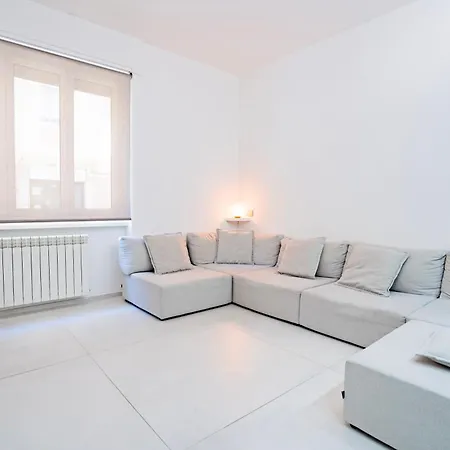 Zen Seaside Apartment Genoa